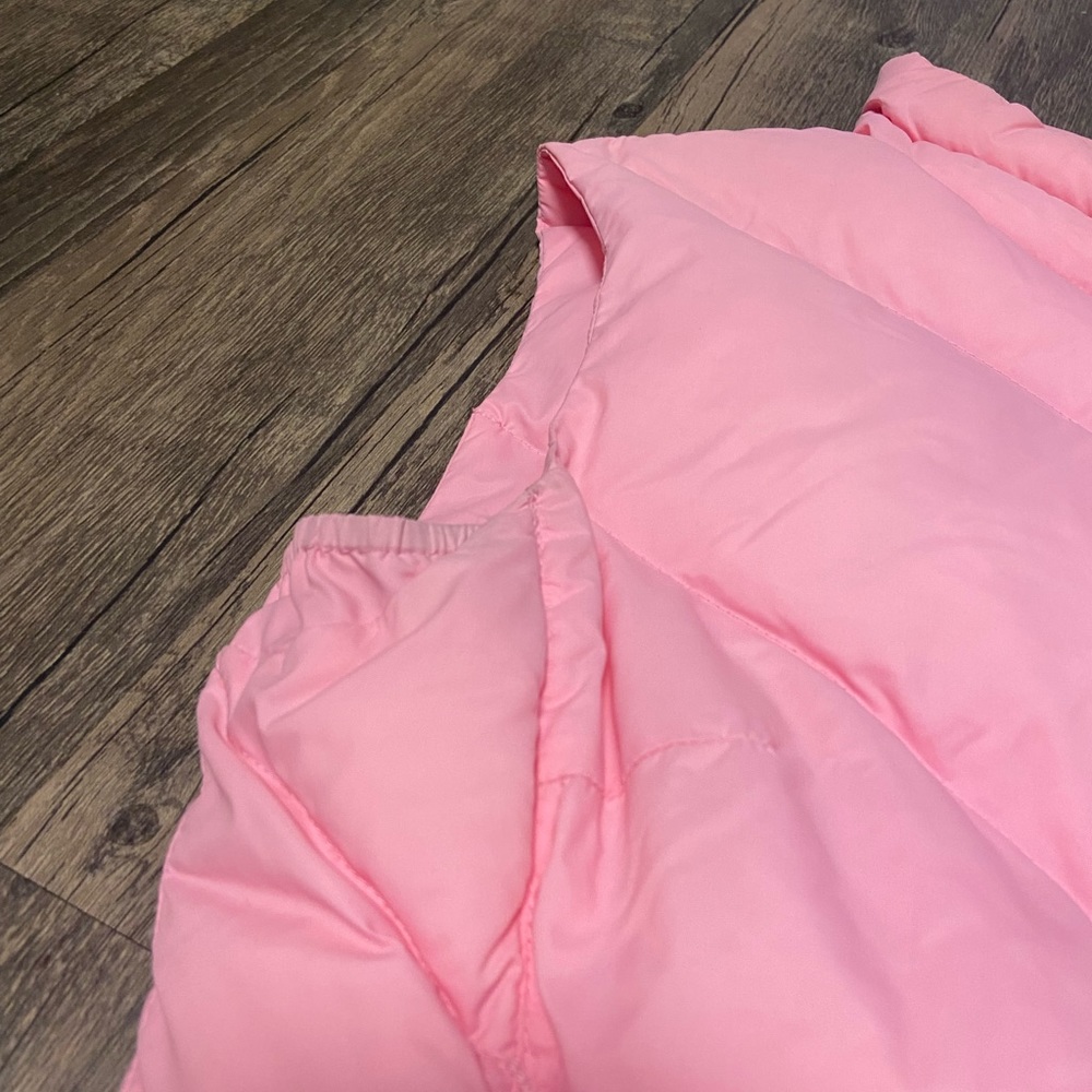 Add down vest - Picture 2 of 11
